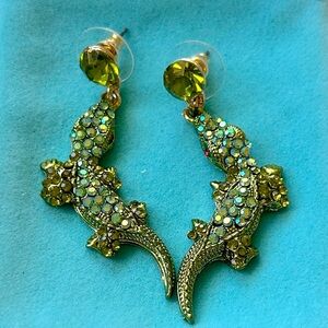 Sparkling whimsical Lizard Earrings with Green‎ Crystals